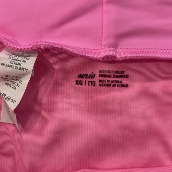 Pink Bikini - Picture 2 of 3